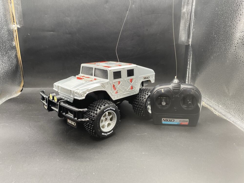 NIKKO Hummer RC Truck with Remote UNTESTED READ